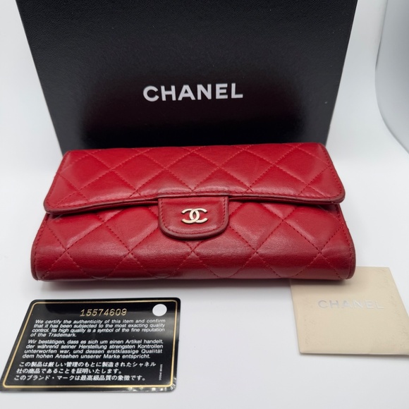 CHANEL QUILTED CAVIAR CLASSIC LONG WALLET - Picture 6 of 11